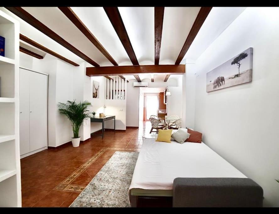 Lux Living - Valencia Center Apartment Bagian luar foto