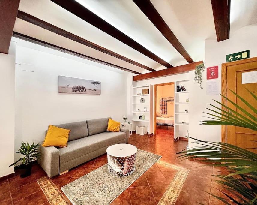 Lux Living - Valencia Center Apartment Bagian luar foto